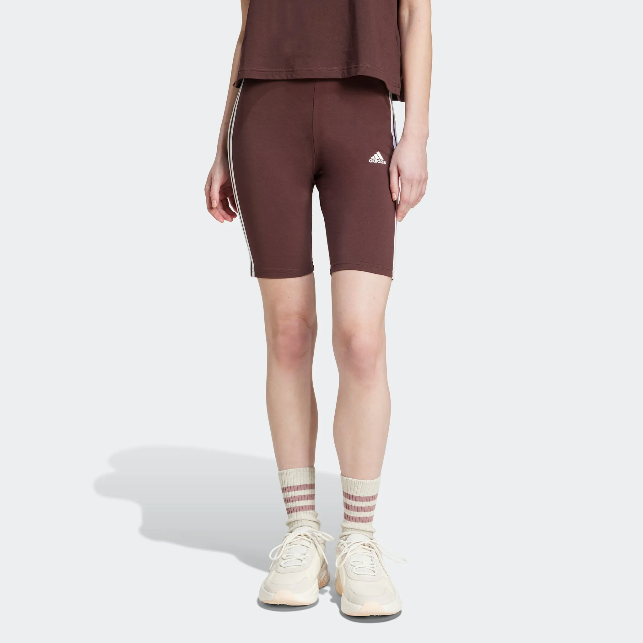 

Спортивные шорты adidas "ESSENTIALS 3-STRIPES SHORT TIGHT" (1 шт.) Adidas Sportswear, цвет Shadow Brown