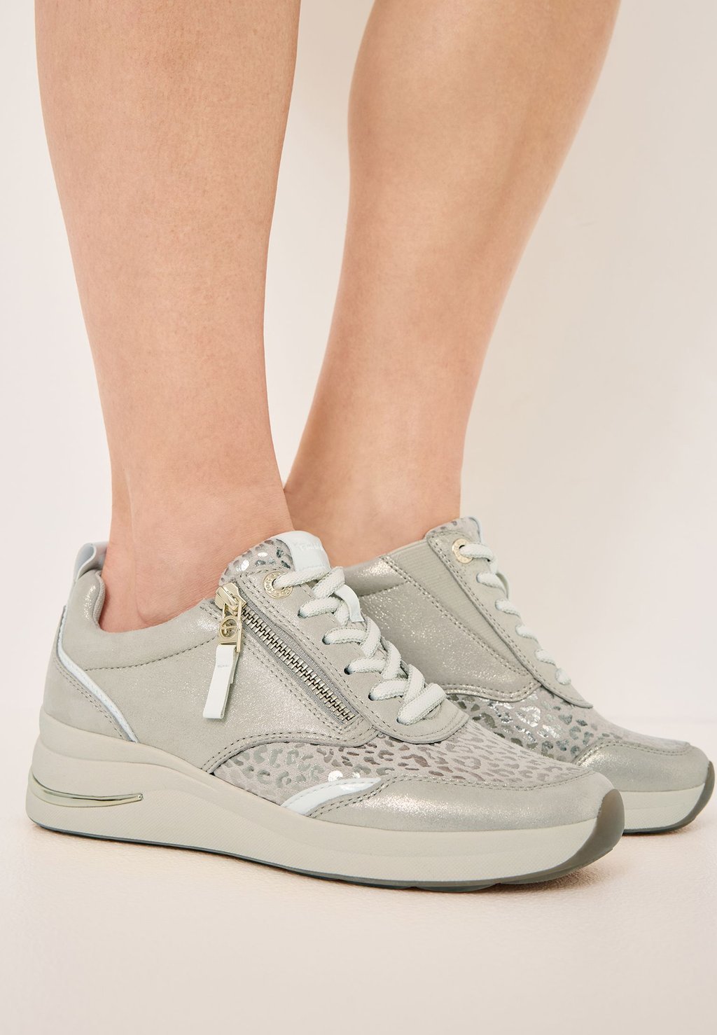 Кроссовки COMFORT SNEAKER Tamaris, бежевый