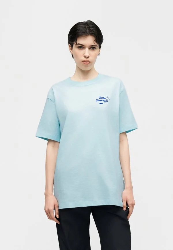 Простая футболка Nike Sportswear, Glacier Blue — фото 3