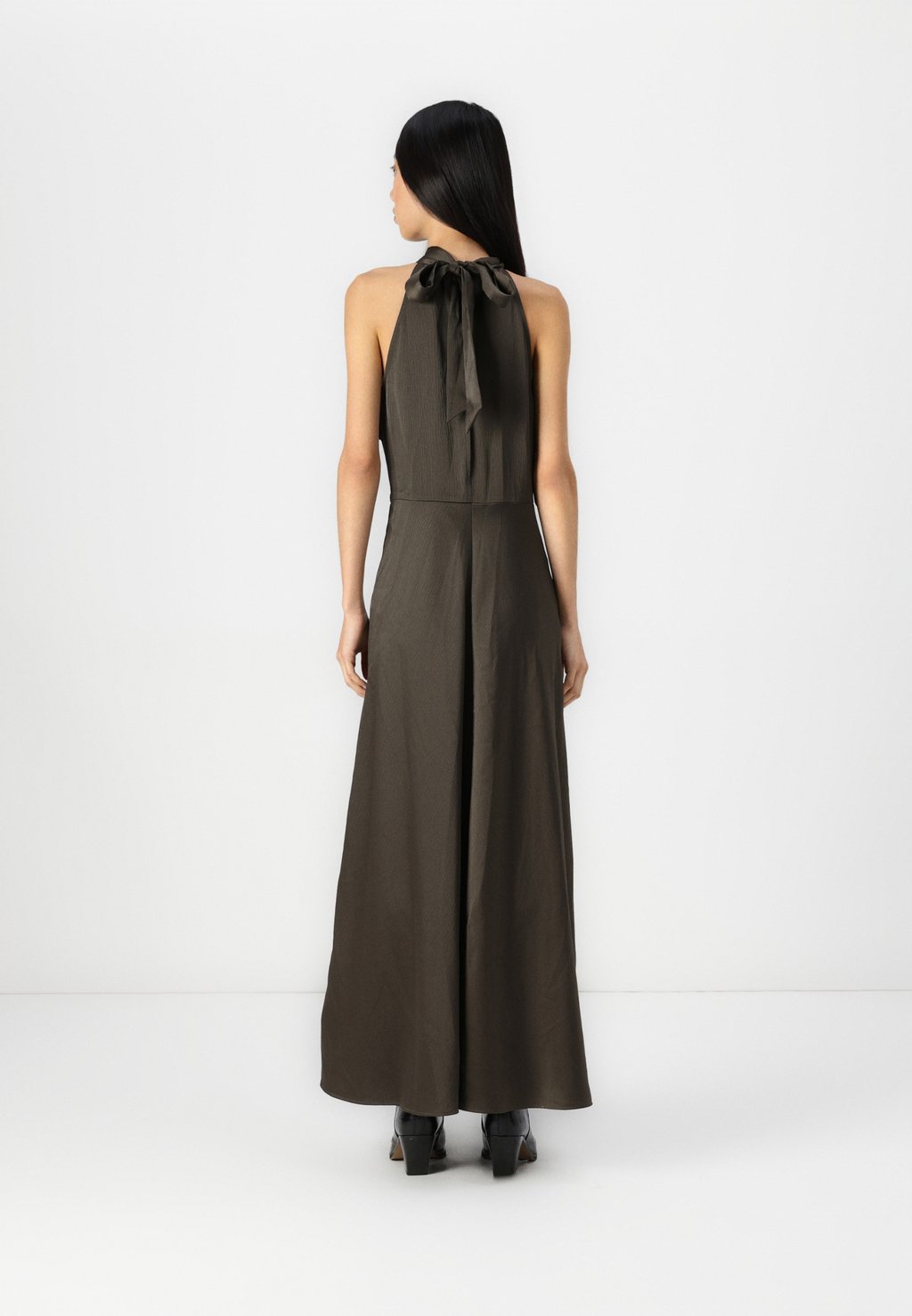 

Одежда для особых случаев RHEO DRESS Samsøe Samsøe, коричневый