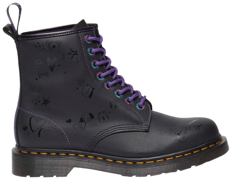 

Кроссовки Dr. Martens BT21 x 1460 'Universtar', черный