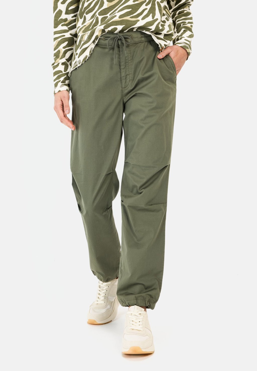 

Спортивные штаны CASUAL camel active, темно-зеленый