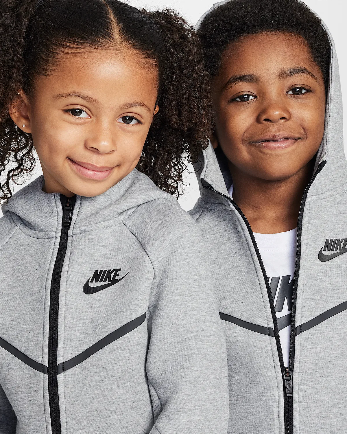 Детский спортивный костюм Nike Sportswear Tech Fleece 2-в-1, Dark Grey Heather — фото 4