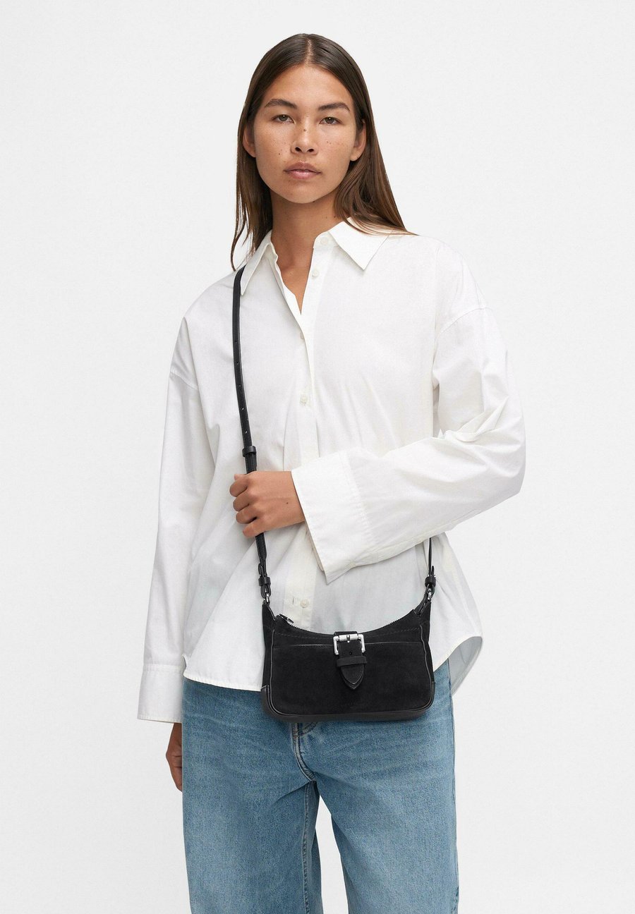 

Сумка кросс-боди Liebeskind Berlin Cross body bag, Schwarz/Black