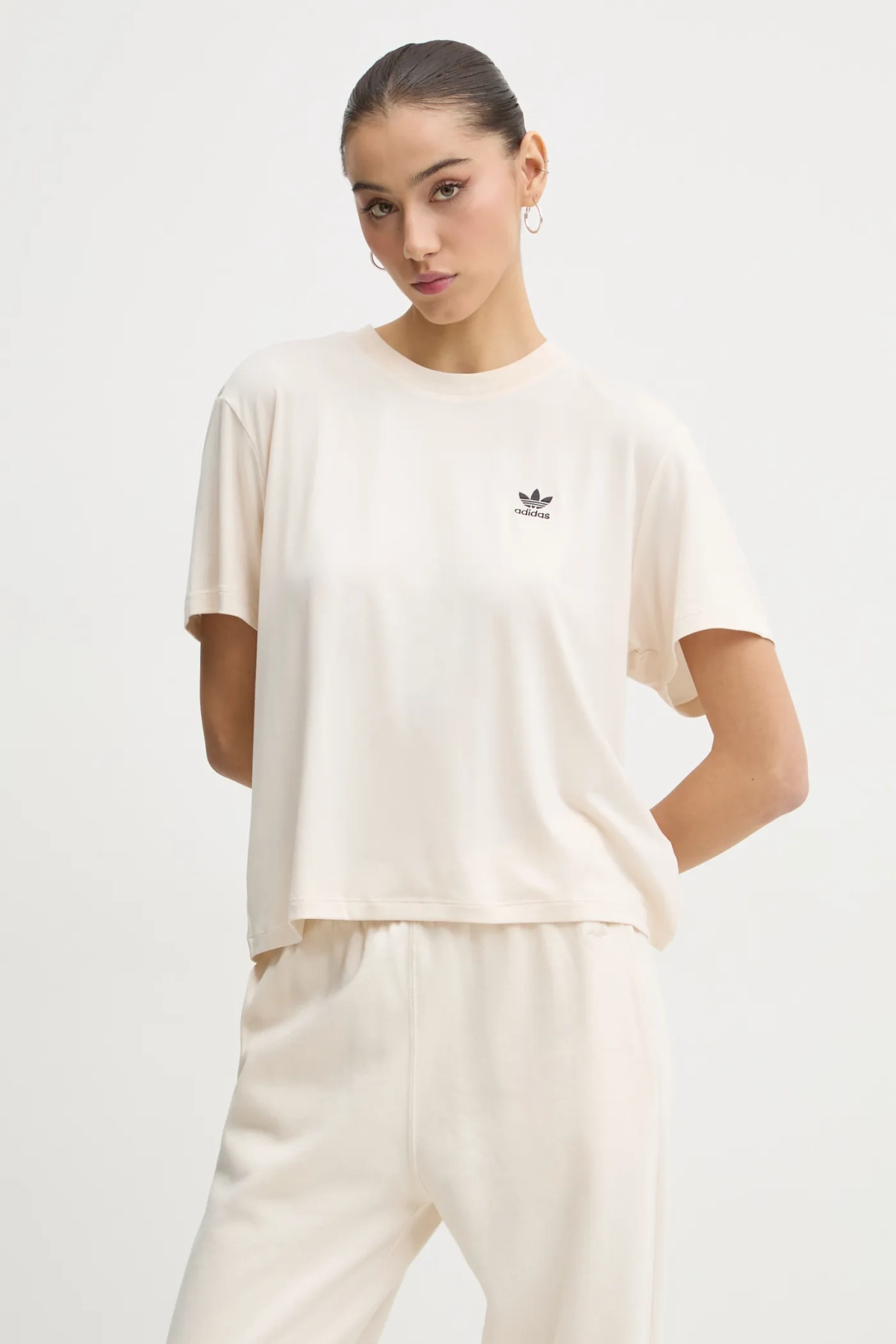 

ФУТБОЛКА SNAKE TRF TEE adidas Originals, бежевый