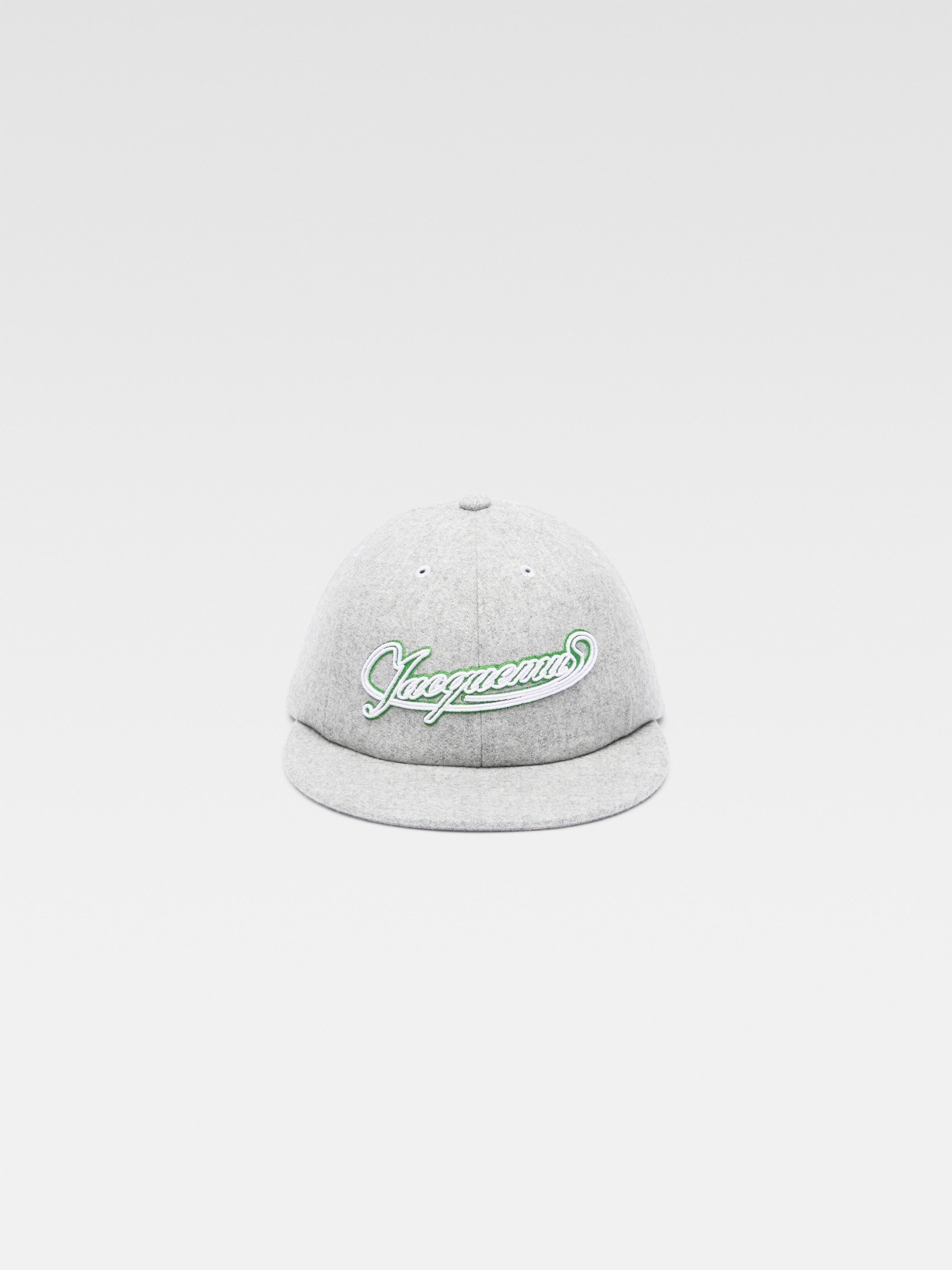 

Бейсболка JACQUEMUS The Baseball cap, цвет Light Grey