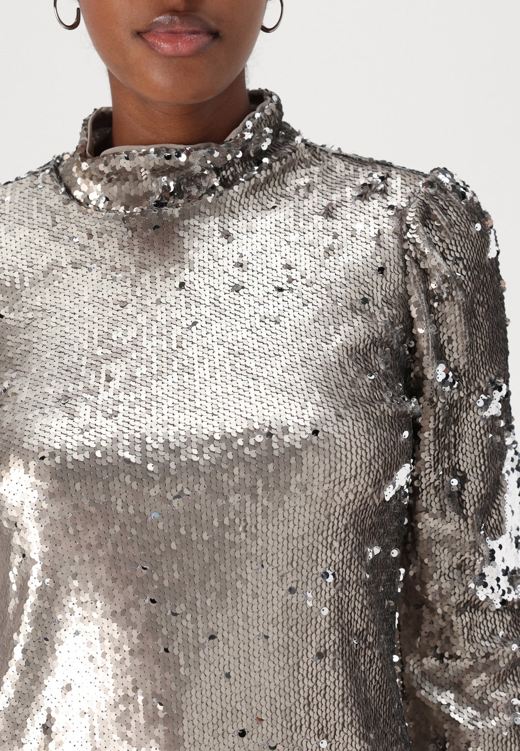 

Блуза MOEA ANIQA BLOUSE Bruuns Bazaar, серый