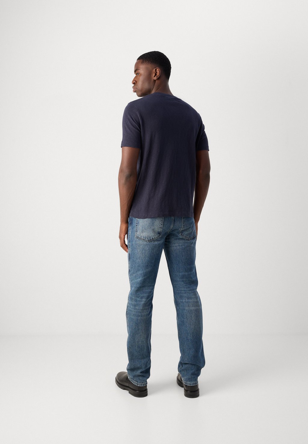 

Базовая футболка SHORT SLEEVE LOGO PRINT Marc O'Polo DENIM, темно-синий
