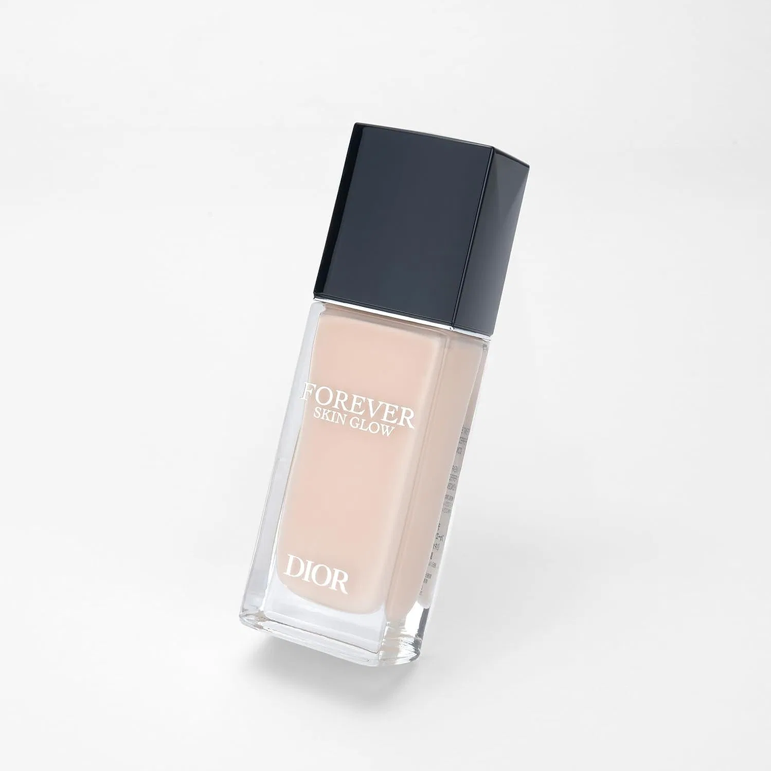Тональная основа Dior Diorskin Forever Fluid Glow 30 мл, оттенок 0N Neutral — фото 3