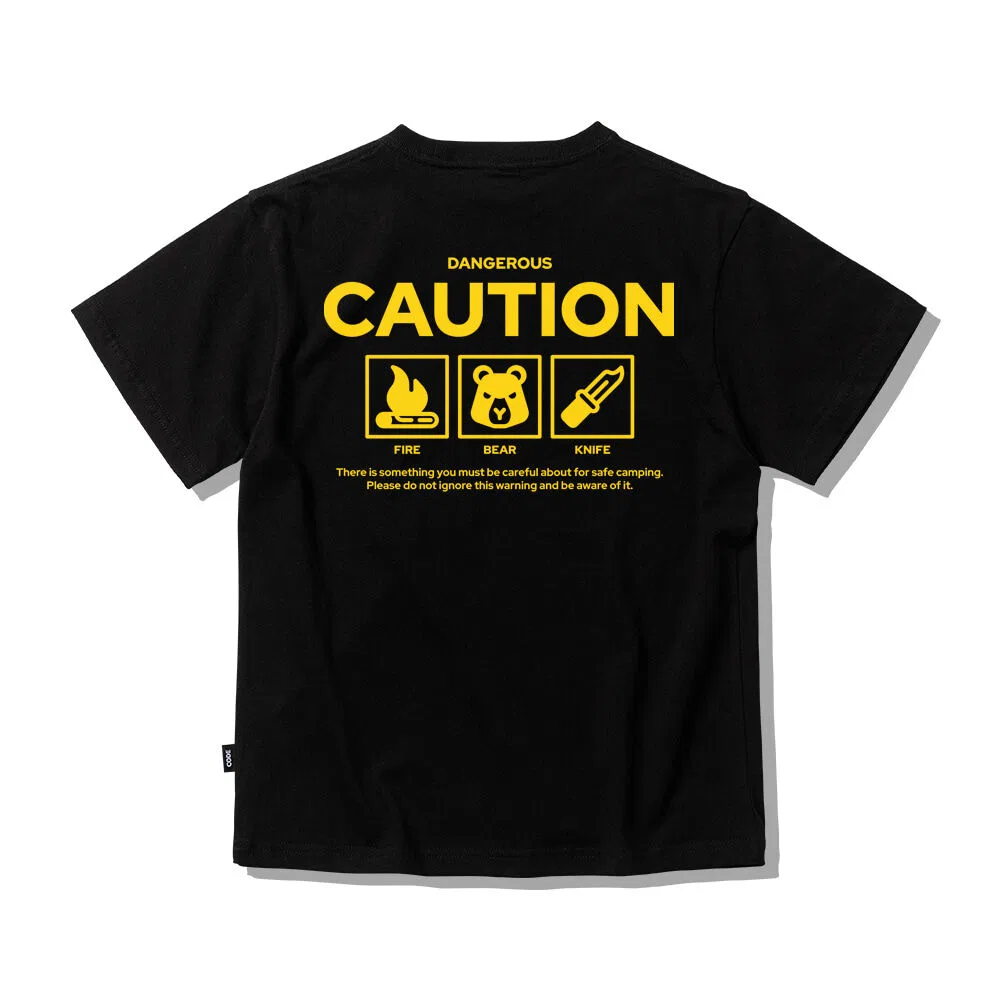 Детская чёрная футболка Camping Caution от Splash Code