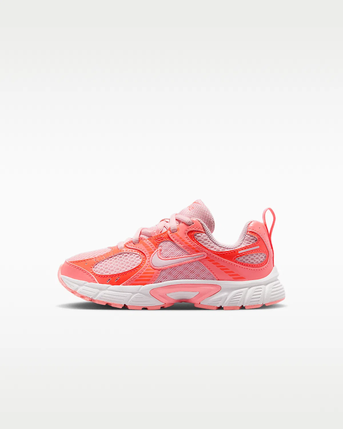 Детские кроссовки (классическая шнуровка) Nike V5 RNR, Pink Bloom/Lava Glow/Hot Lava/Pink Bloom