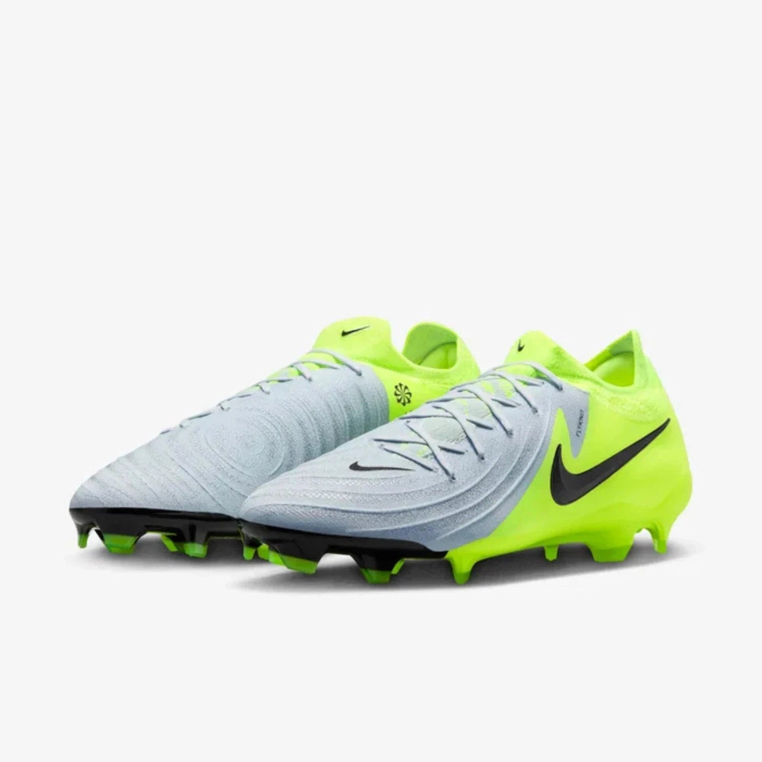 

Мужские футбольные бутсы Nike Phantom GX 2 Pro FG FJ2563-003 Silver Volt TF8664