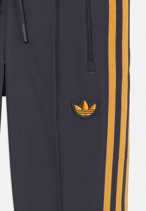 Спортивные брюки унисекс manchester united icon pant Adidas Performance, Utility Black — фото 3