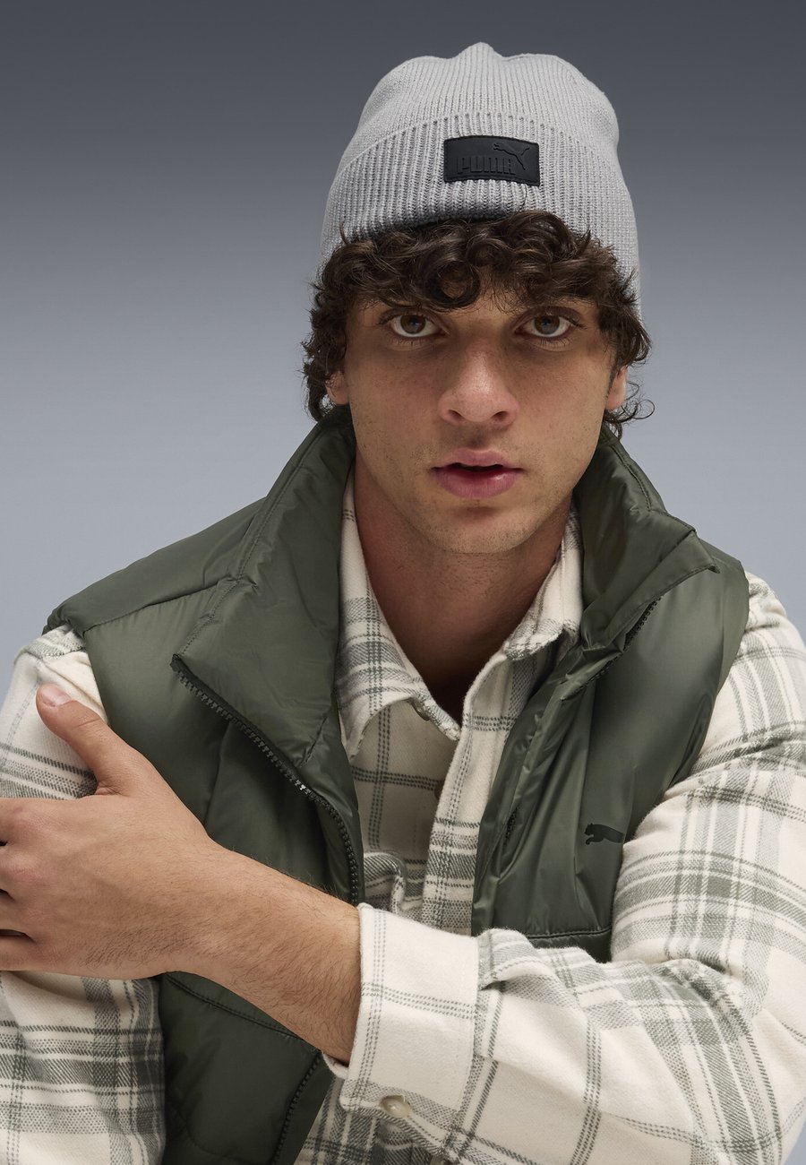 

Шапка Puma ESSENTIALS ELEVATED PATCH , Gray Echo/Grey