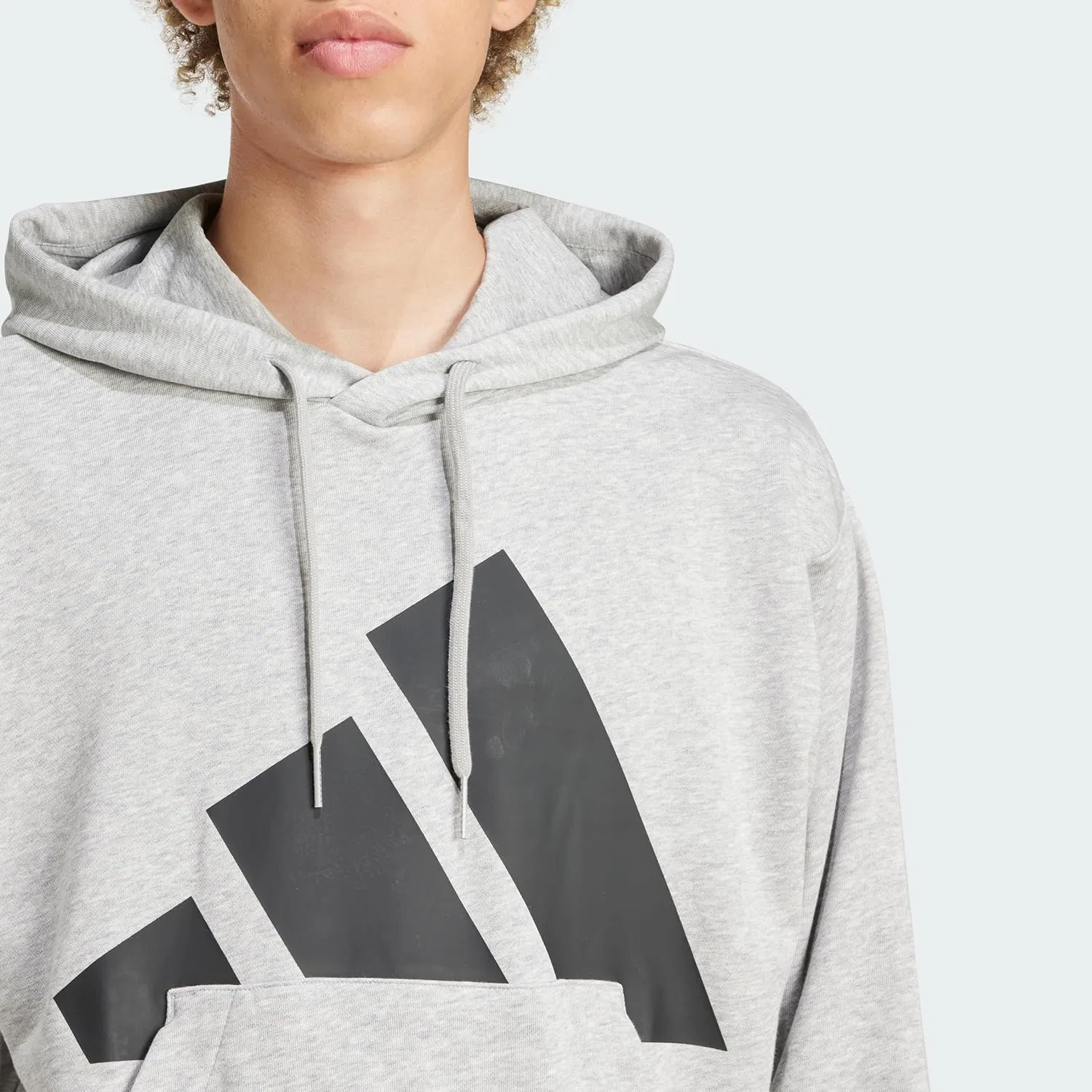 Толстовка Adidas Essentials Big Logo French Terry с капюшоном, серый/черный — фото 2