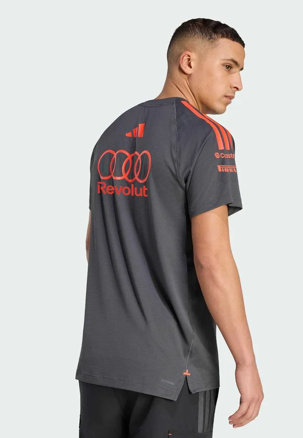 Футболка с принтом audi revolut f1 team mechanics Adidas Performance, Utility Black/Hi Res Red