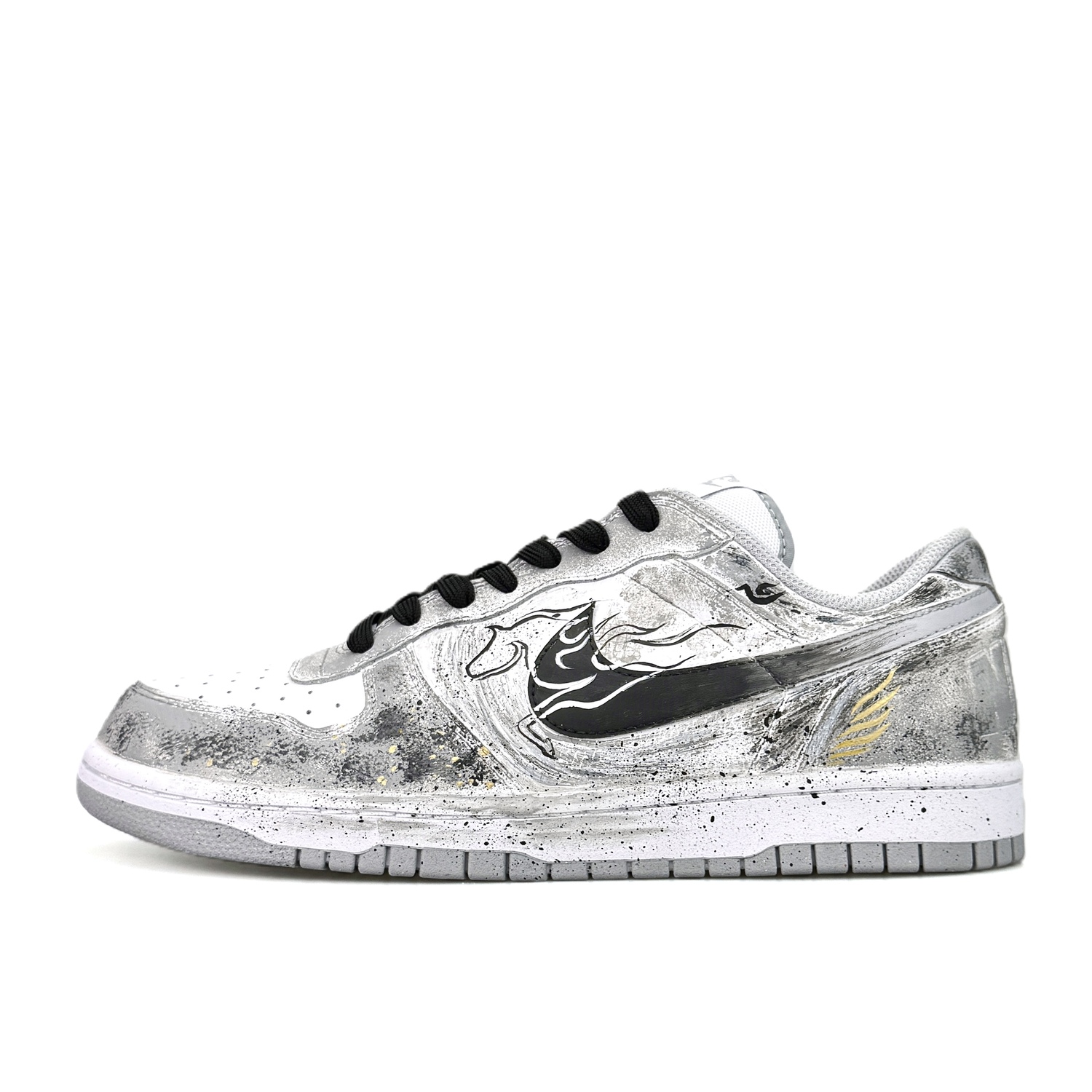 

Big Galloping Horse Striding Towards Prosperity Абразивостойкие дышащие низкие кроссовки для скейтбординга Unisex Nike, белый серый