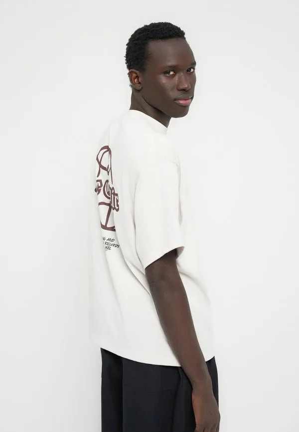 Футболка унисекс с принтом solo tee Nike Sportswear, Phantom — фото 4