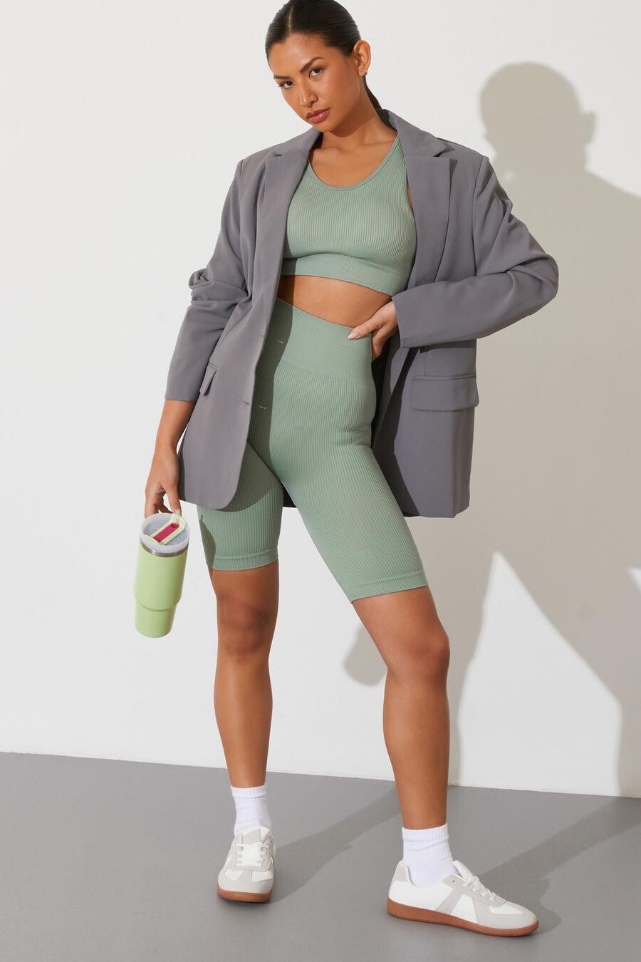 

Велосипедные шорты Sage Ribbed QUIZ Clothing
