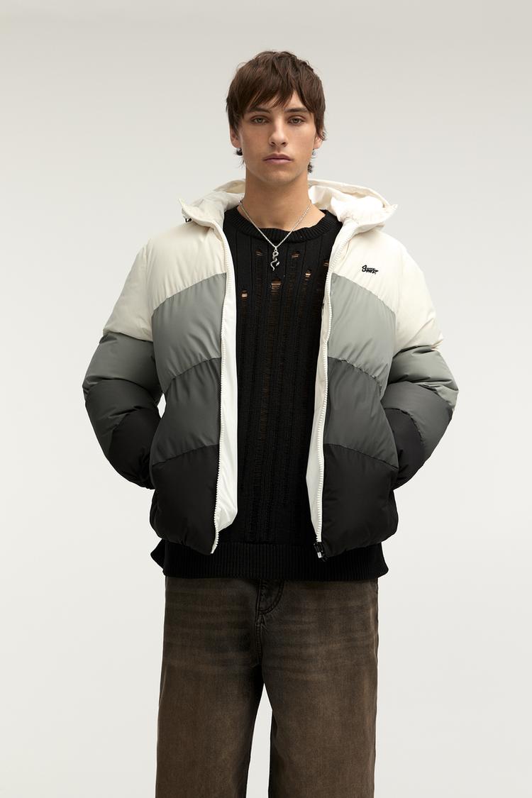 

Куртка-Пуховик со вставками Stwd Pull And Bear, черный