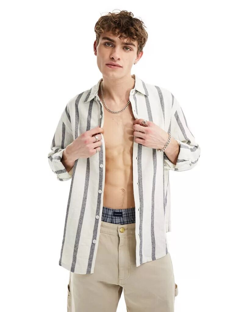 

Рубашка Pull&Bear с длинными рукавами цвета экрю в полоску и воротником с лацканами