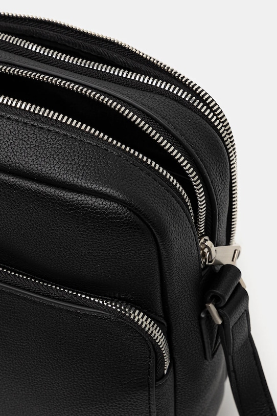 

Сумка Calvin Klein, черный