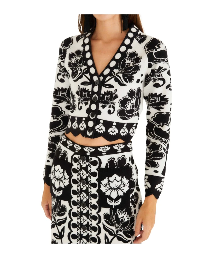 

Кремовый пуловер с цветочным арабесковым узором Farm Rio, мультиколор