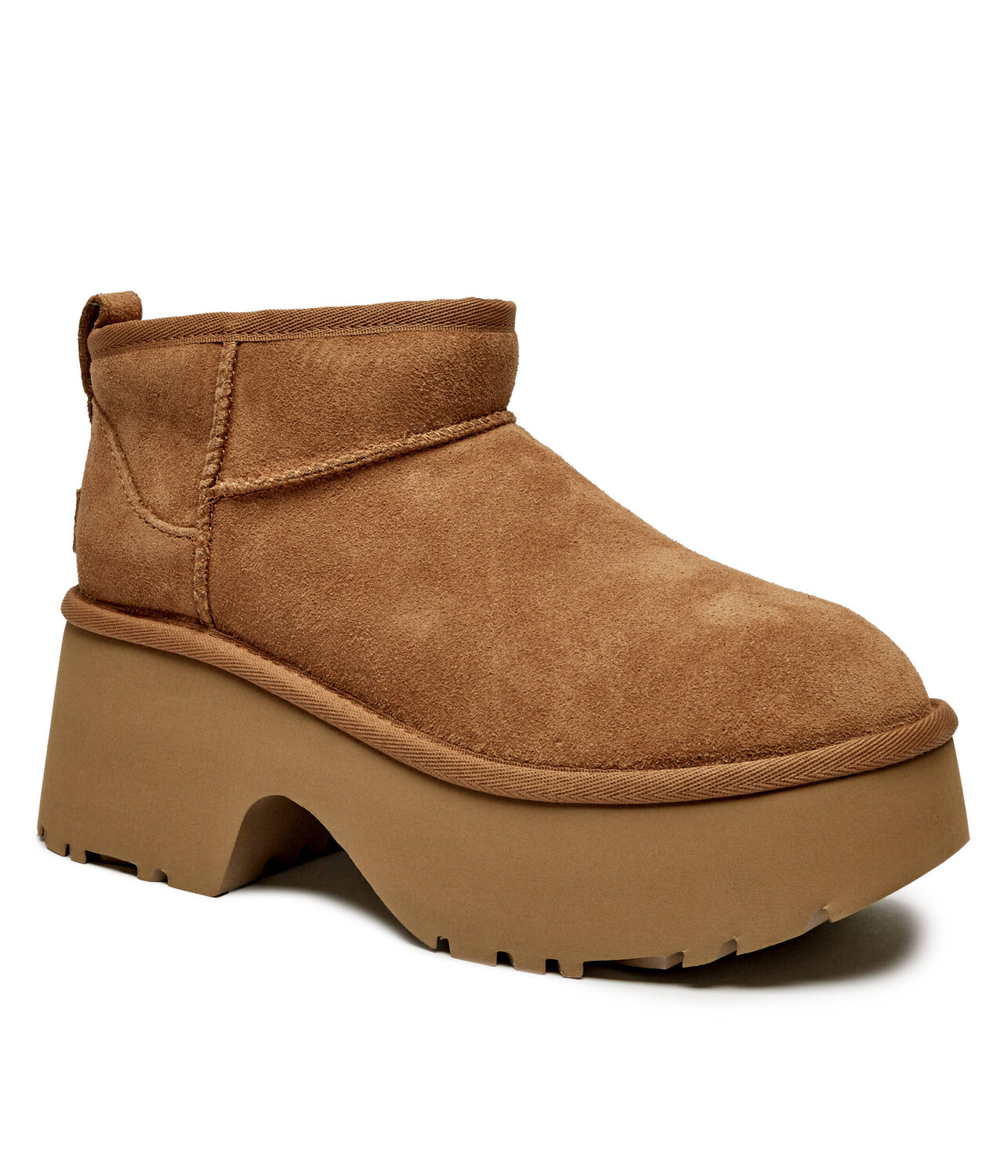 Ботинки зимние UGG Classic Ultra Mini New Heights, коричневый