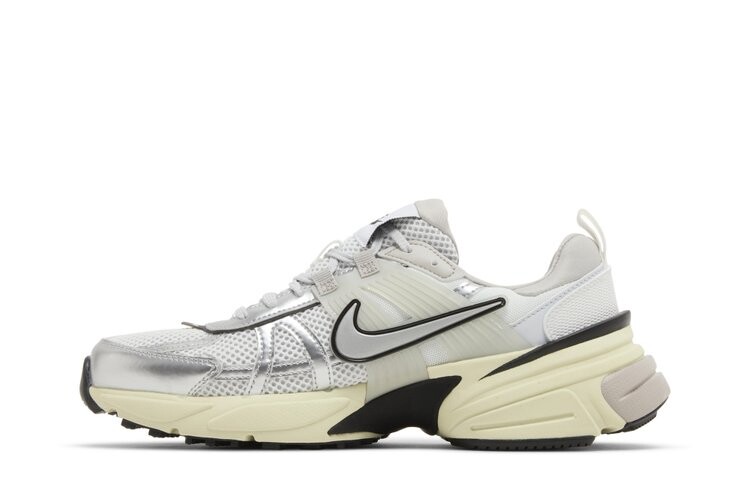 Кроссовки Nike V2K Run, серебряный — фото 3