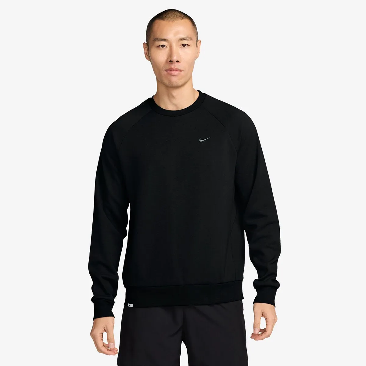 

Основная мужская футболка Nike, черный