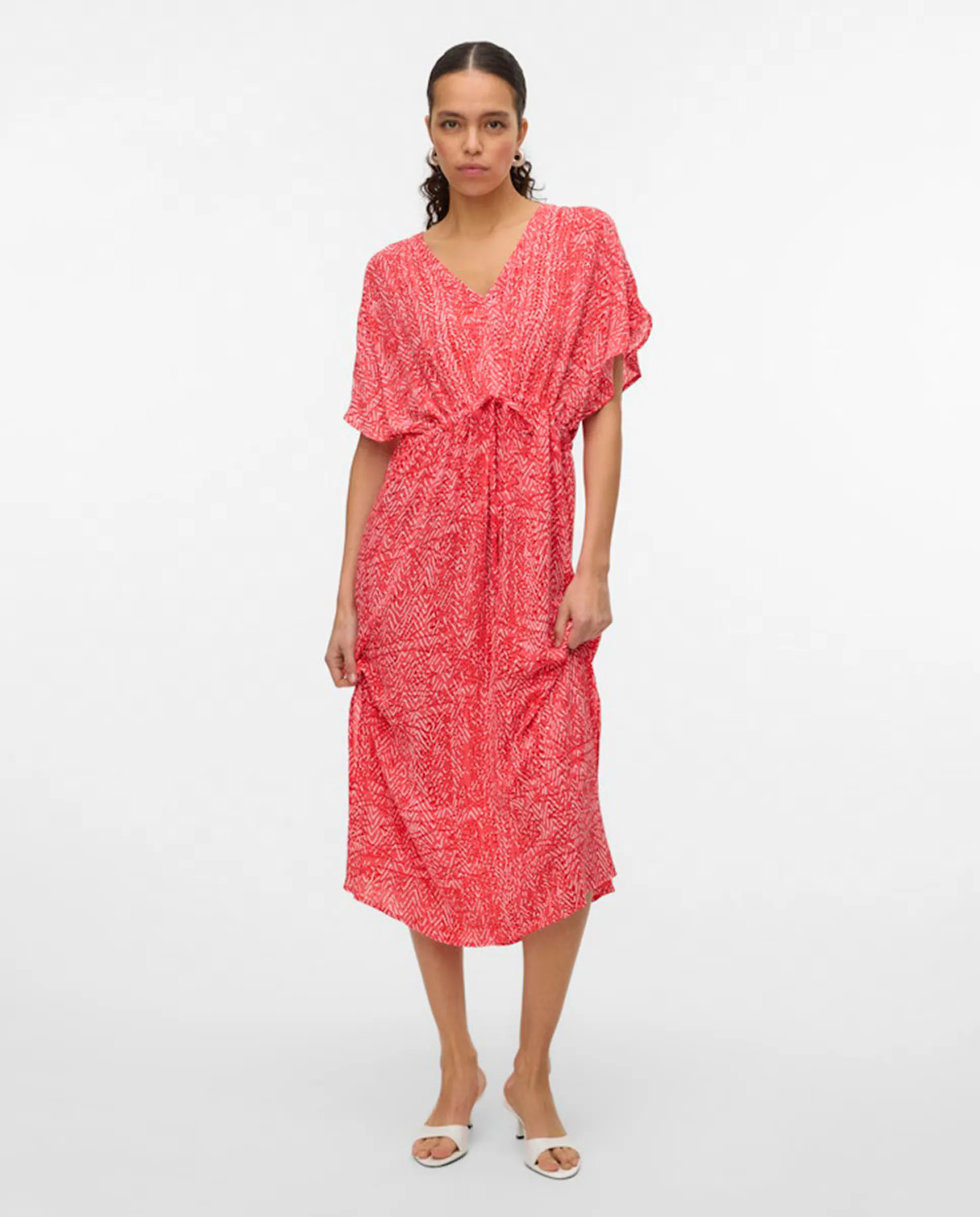 

Длинное платье с регулируемой талией Vero Moda, красный