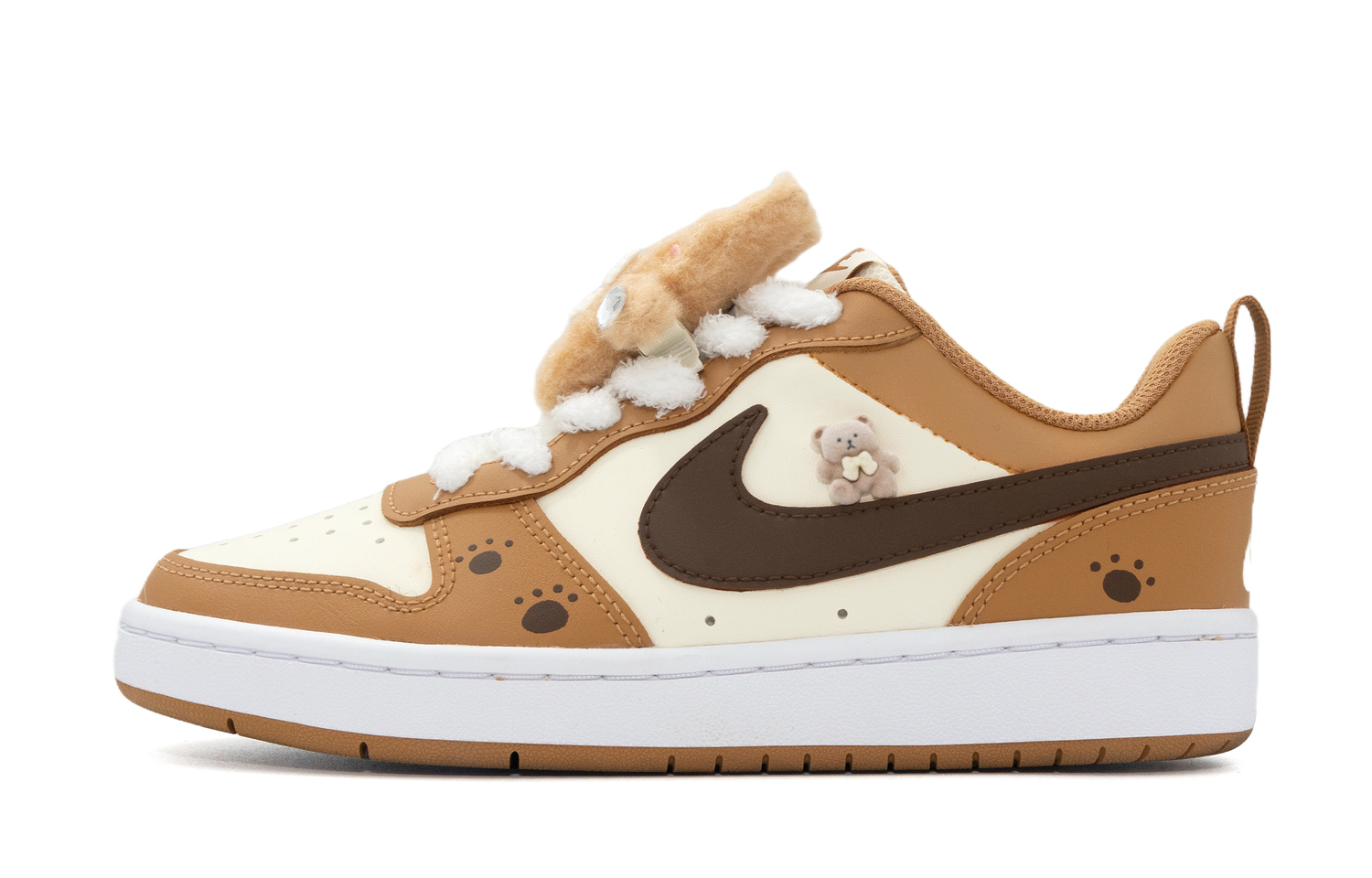 

Court Borough Adorable Bear устойчивые к истиранию низкие детские скейтбординг кроссовки Brown Unisex Nike, светло-коричневый