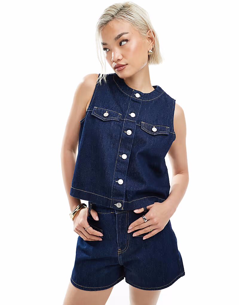 

Топ из денима ASOS DESIGN с круглым вырезом цвета индиго