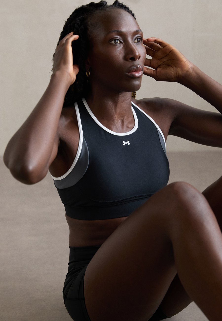 

Бюстгальтер Under Armour CROSSBACK MID OPEN BACK, Black/Castlerock/White/Black