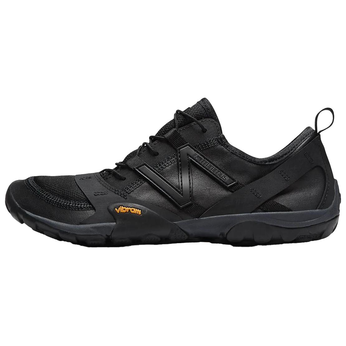MT10O Issey Miyake Черный New Balance