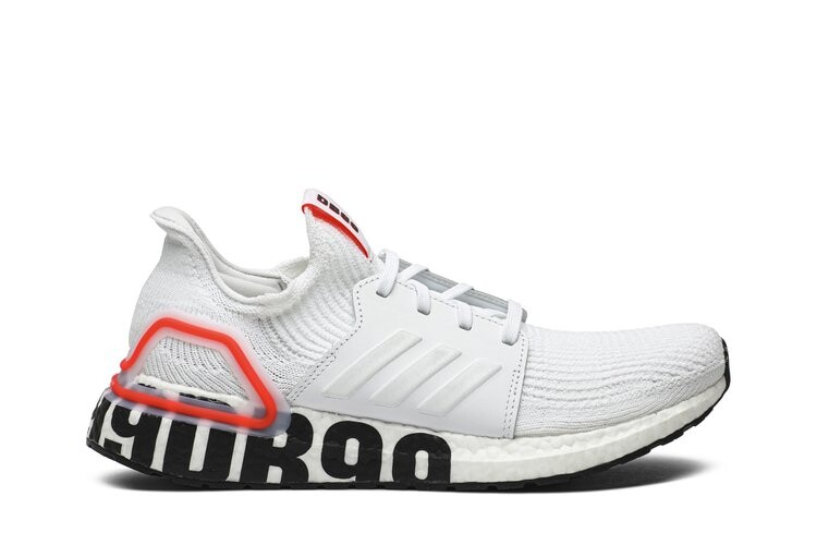 

Кроссовки Adidas David Beckham x UltraBoost 2019, белый