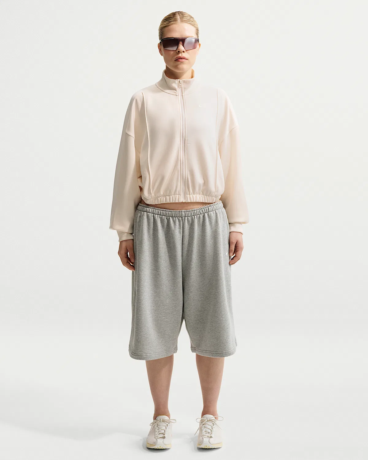 Женская ветровка Nike Sportswear, Chalk/Sail/Sail — фото 4