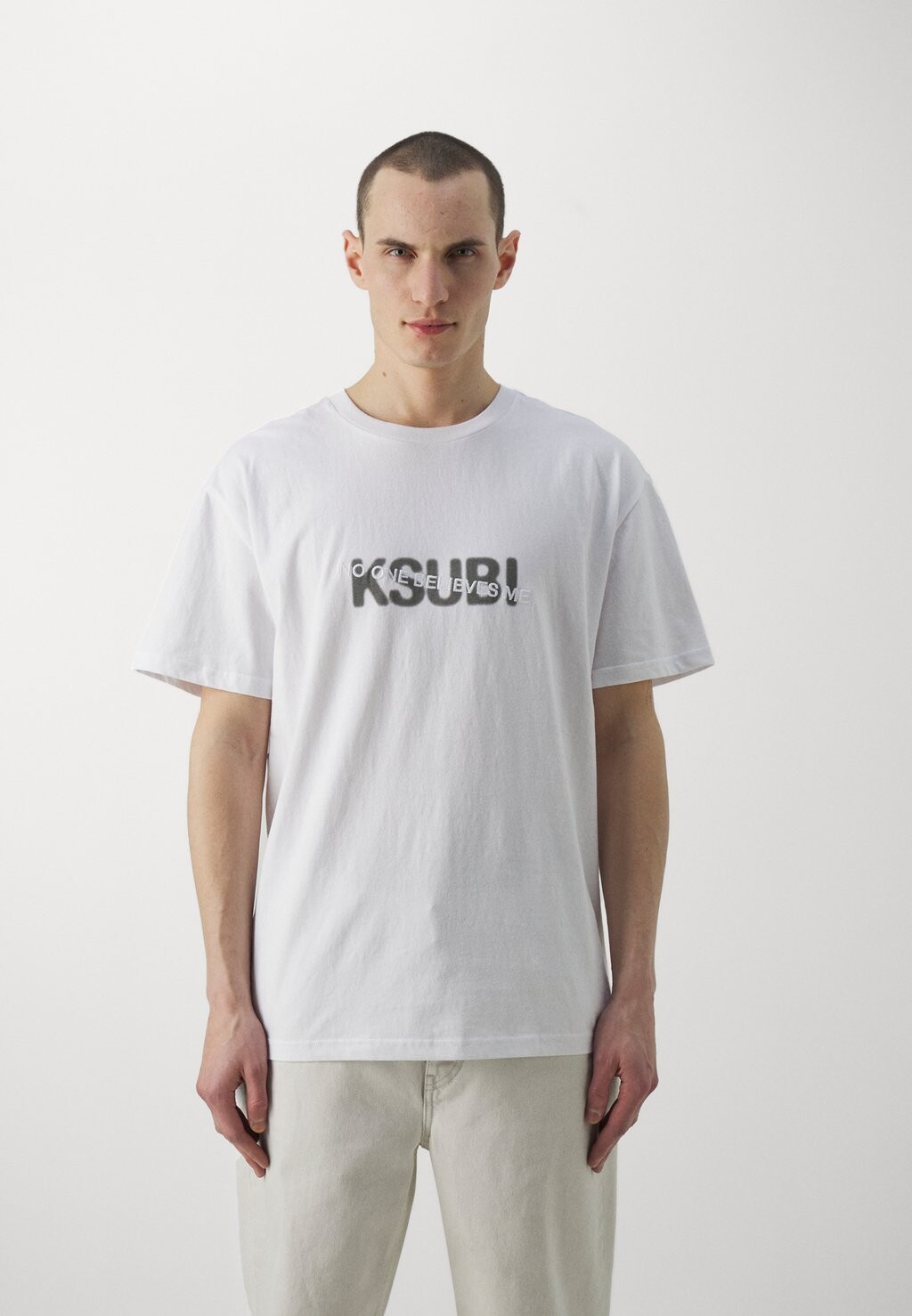 

Футболка с принтом NO ONE BIGGIE TEE Ksubi, цвет white