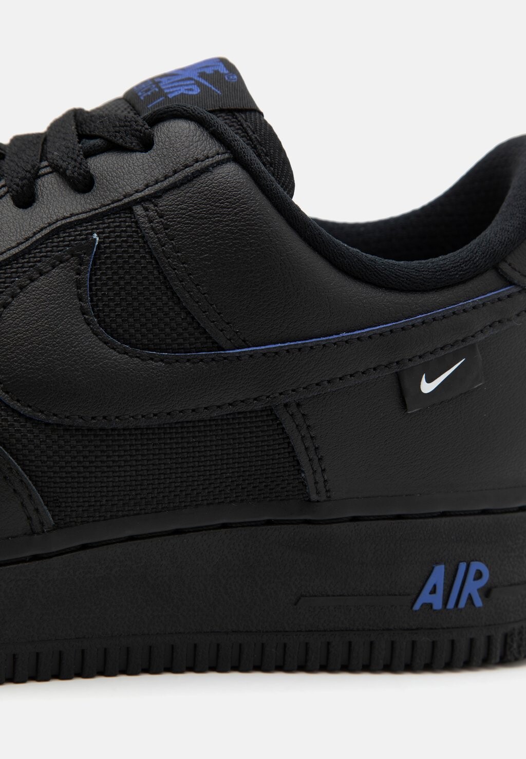 

Кроссовки на шнуровке AIR FORCE 1 '07 UNISEX Nike, черный