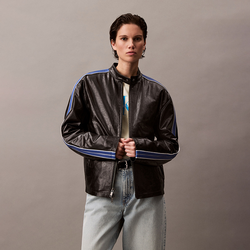 Calvin Klein Кожаная куртка женская VAA Space Black, VAA-Space Black — фото 4