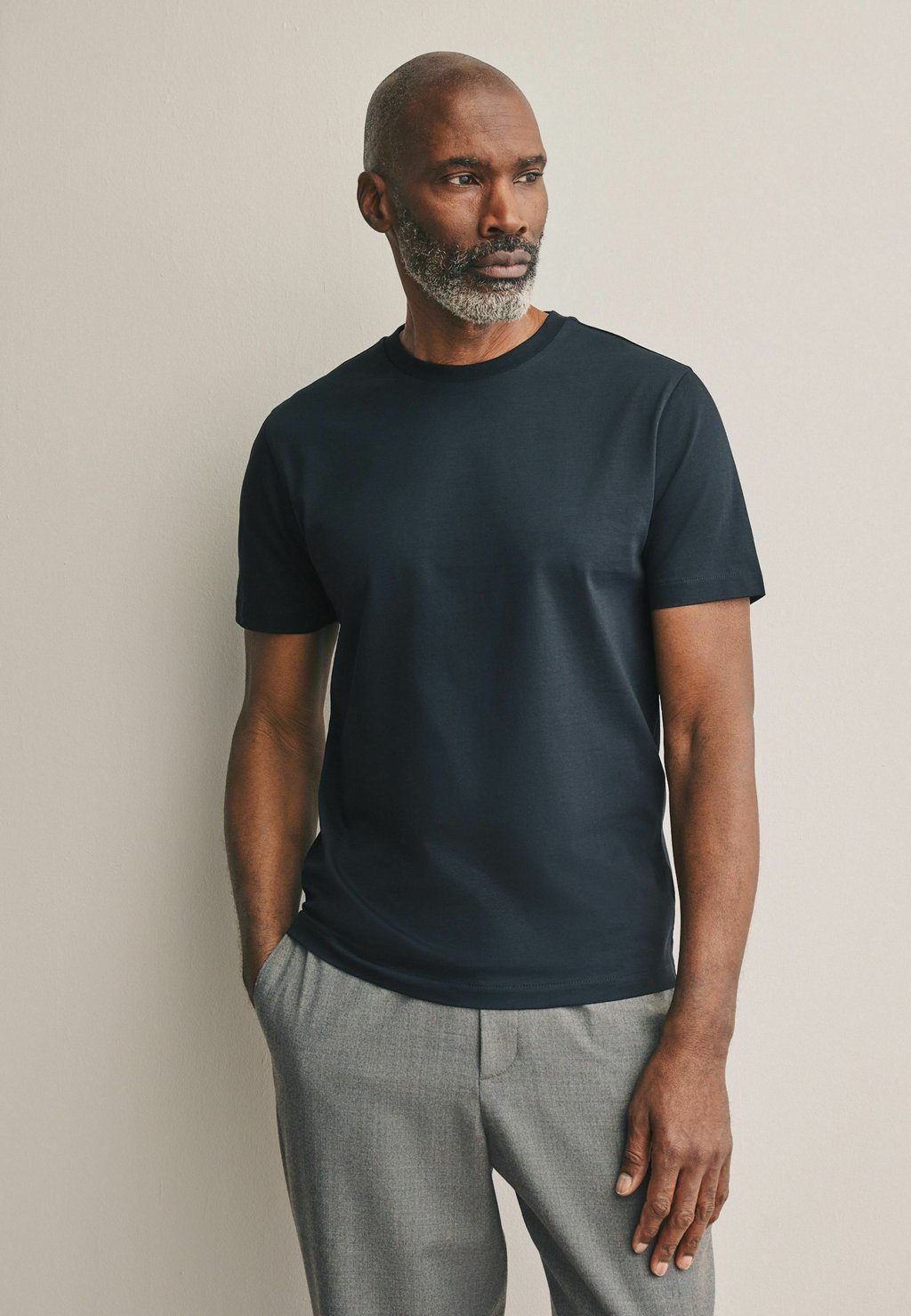 

Базовая футболка SUPIMA CREW NECK Next, черный