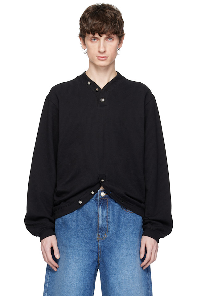 

Товар. 33 худи Ader Error, цвет noir