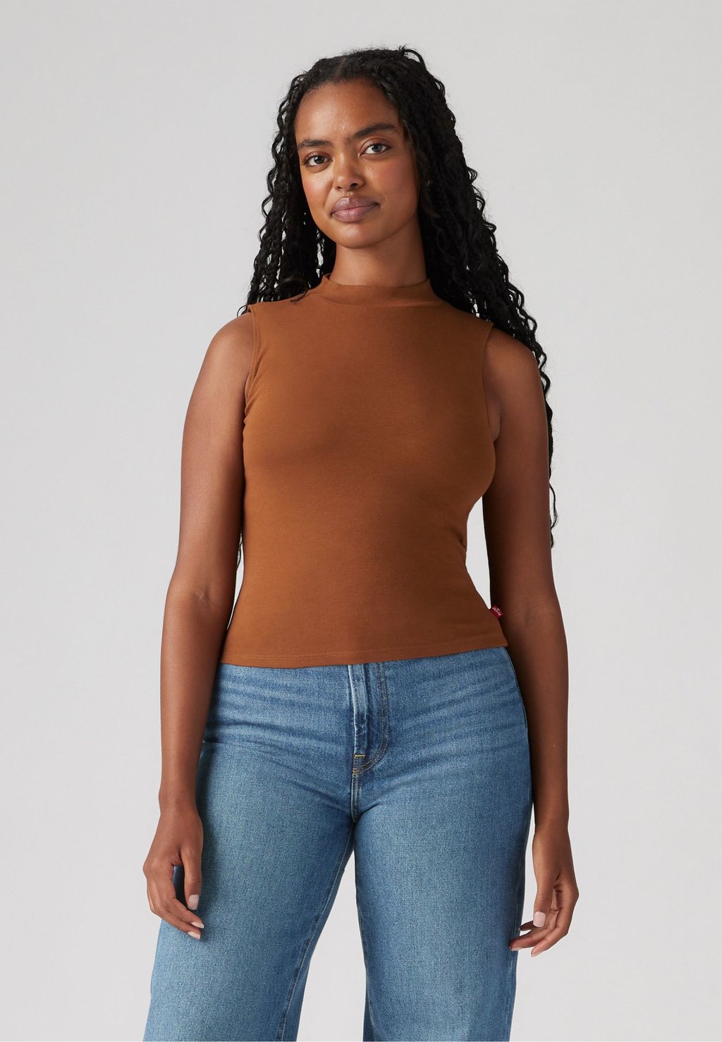 

Топ EFFORTLESS TANK Levi's, красный