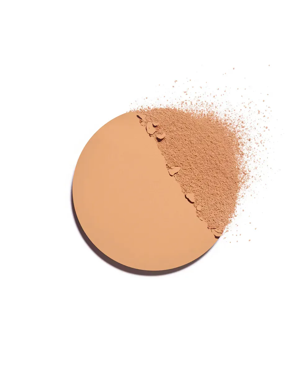 сменный блок пудры Les Beiges для естественного сияния Belle Mine Naturelle B40 12G Chanel — фото 2