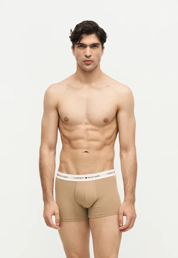 Трусы Tommy Hilfiger Signature 5 pack trunks, черный — фото 4