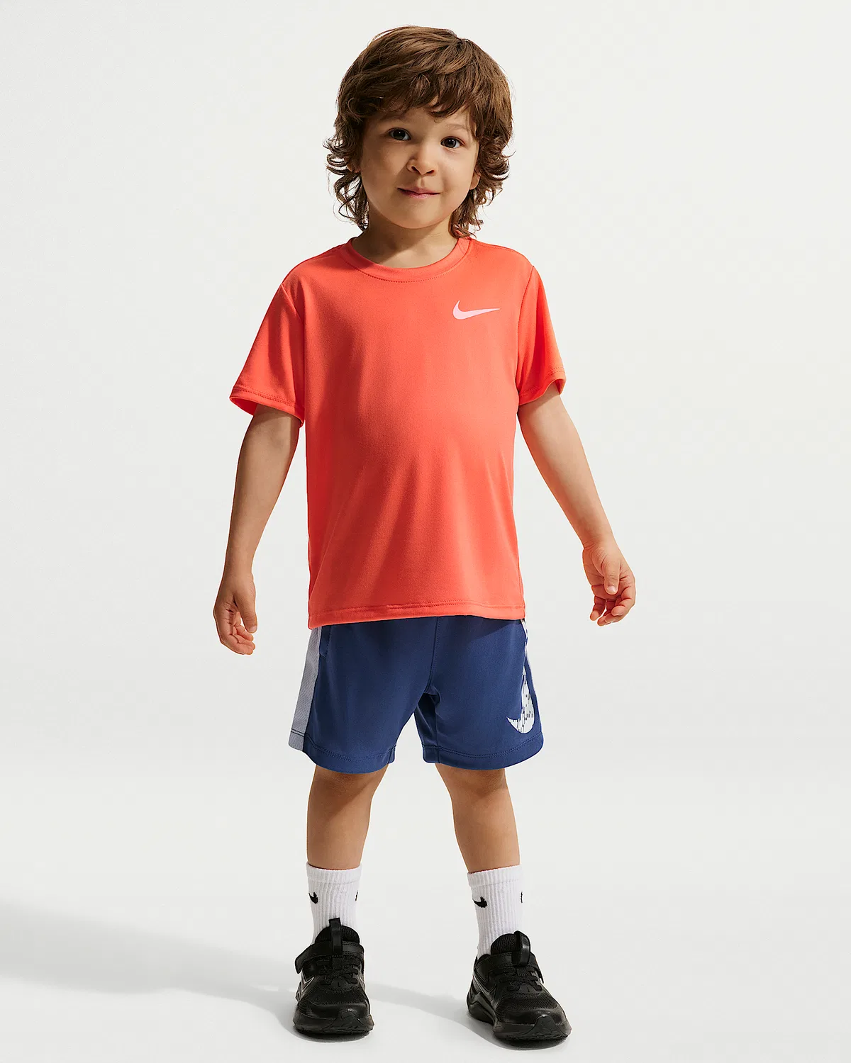 Детская футболка Nike Dri-FIT Legend, Turf Orange — фото 4