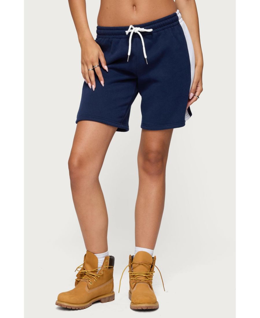 

Женские нейлоновые шорты-бермуды с контрастной отделкой Edikted, Navy