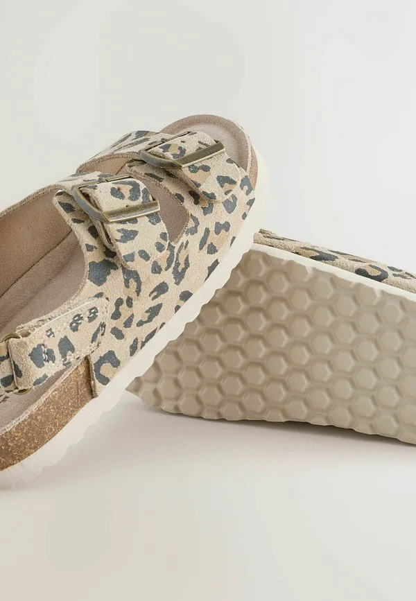 Сандалии с широкой и закрытой колодкой Next, Tan Brown Leopard Print — фото 3