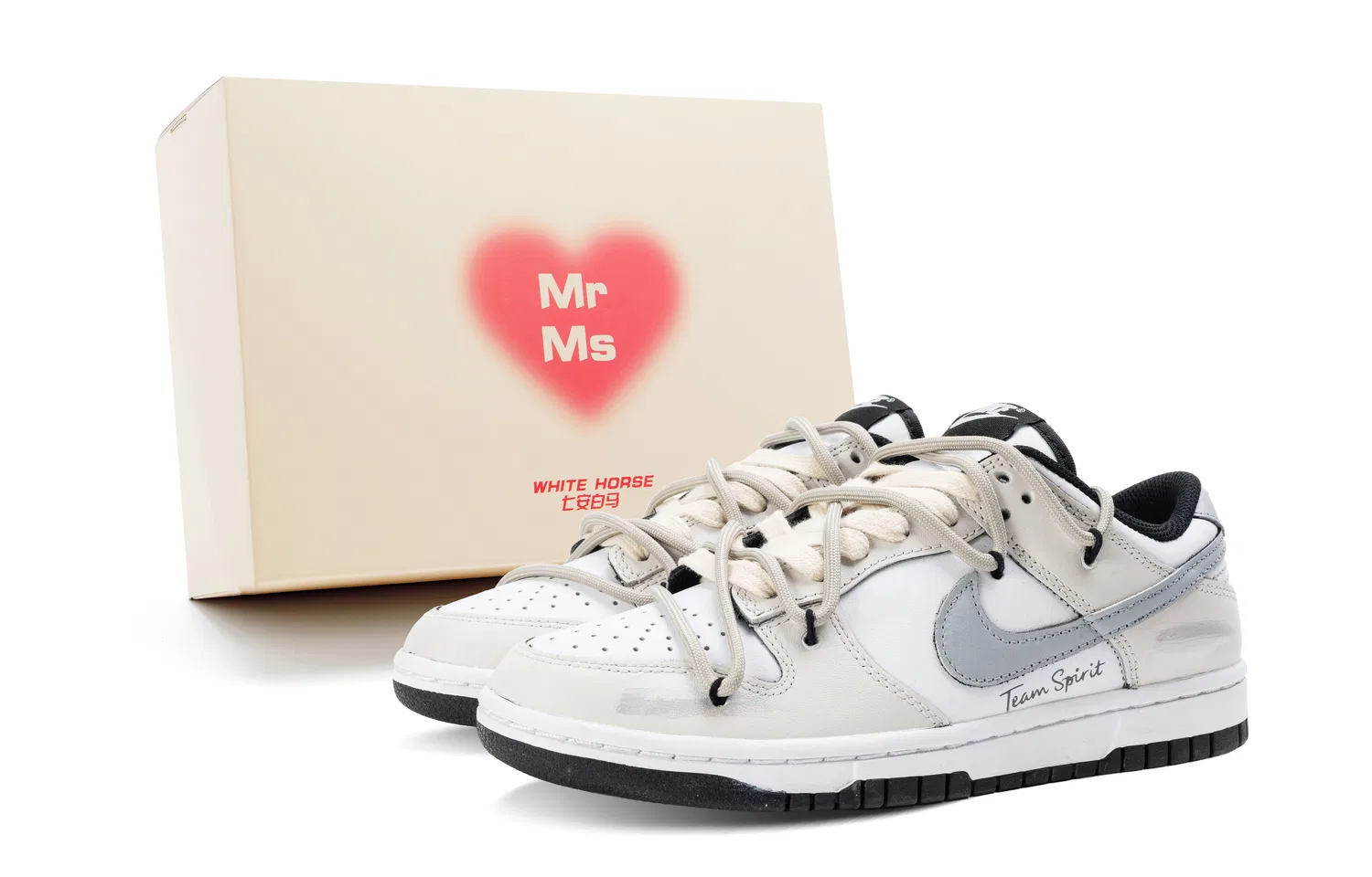 Кроссовки для скейтбординга Nike Dunk Low Leather White Gray Детские