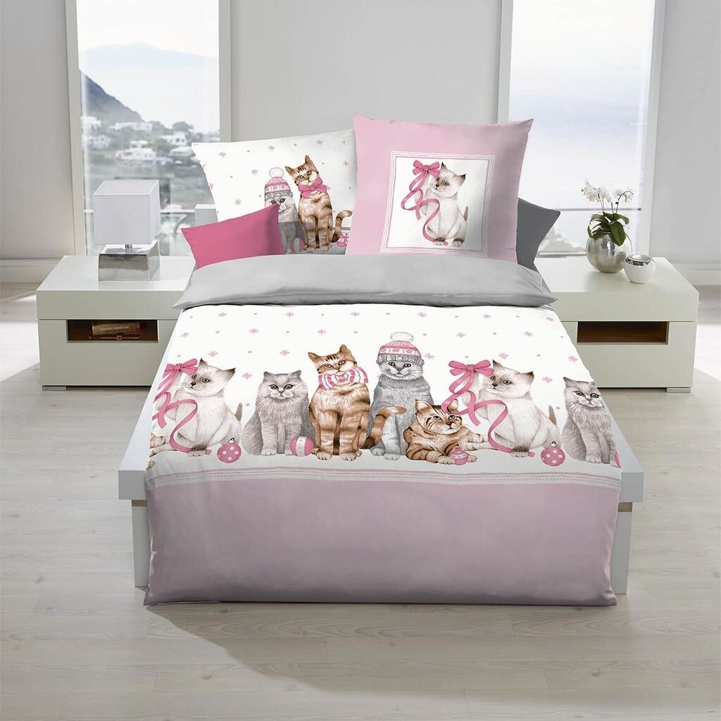 

Постельное белье Dream Sleep Beaver Christmas Cats Rose 135х200 см + 80х80 см Traumschlaf